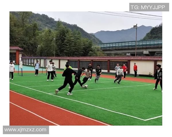 国安金冠足球俱乐部：打造中国足球新标杆，助力青少年成长与发展